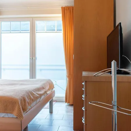 Moderne Kurparkresidenz Whg. 11 * Timmendorfer Strand